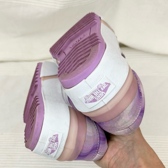 Vans Era Stacked Platform Sneakers in Lavender Gradient - Picture 15 of 16